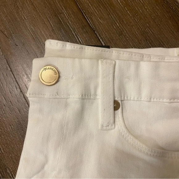 BLANK NYC White Mid Rise Shorts Women’s 24 The Essex Classic Cut Off Raw Hem l - Picture 5 of 8
